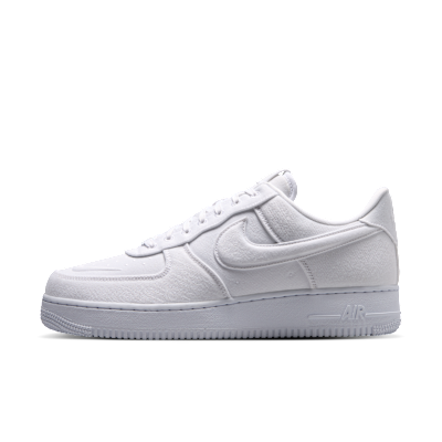 Nike Air Force 1 '07 LV8 Men's Shoes. Nike IL
